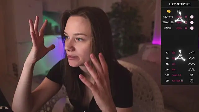 alexa feels  online show from November 13, 4:06 pm