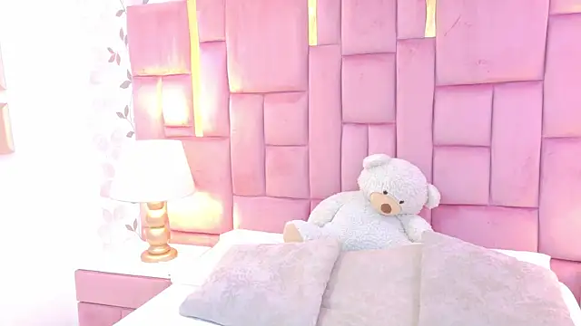 ArianaFranco online show from May 19, 1:18 pm