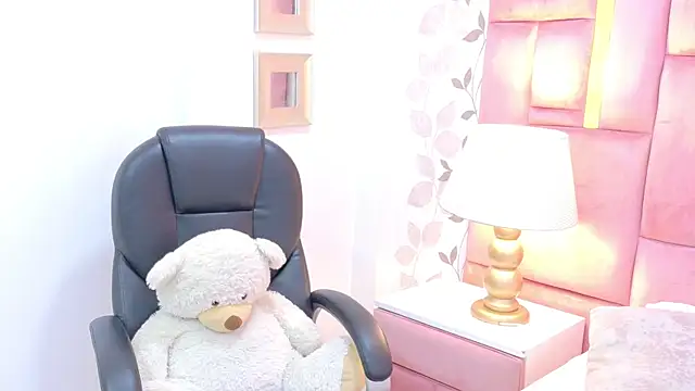ArianaFranco online show from May 20, 1:52 pm