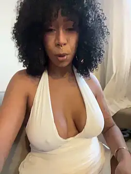 dianagolley420 online show from April 12, 8:44 pm