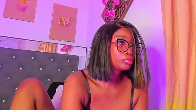 Black girl3 online show from May 21, 10:08 pm
