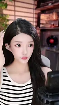 vv-77 online show from September 24, 5:45 pm