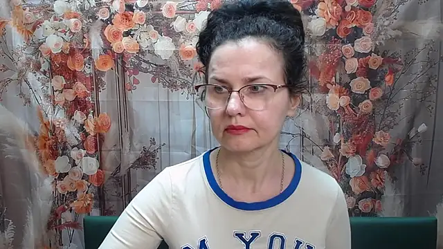 Miroslava Happi online show from May 9, 6:37 am