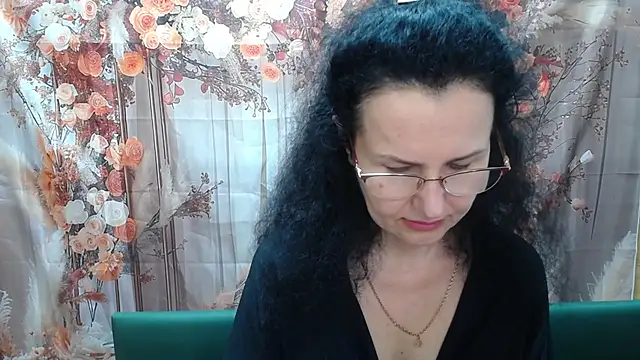 Miroslava Happi online show from July 11, 6:24 am