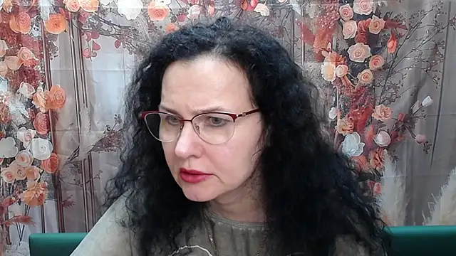 Miroslava Happi online show from April 2, 5:38 am