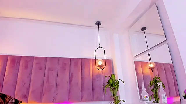 emmiily z online show from March 26, 9:38 pm