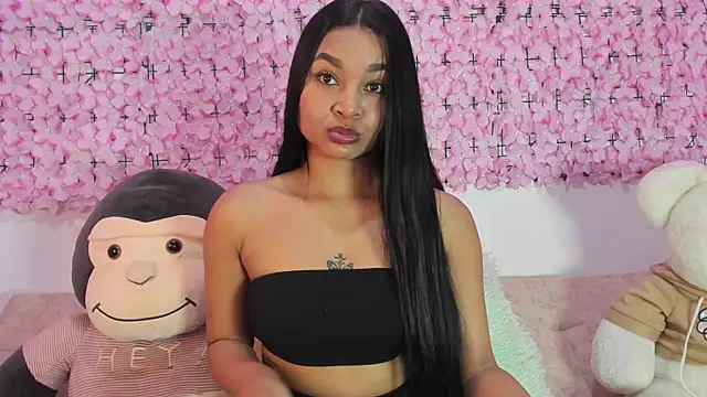 Lynda Bonnie online show from November 15, 1:23 pm