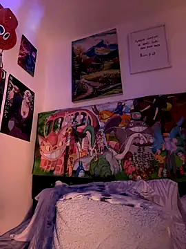 emyrose2 online show from September 18, 2:43 am