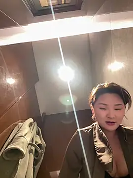 Mia-77 online show from March 2, 9:16 am