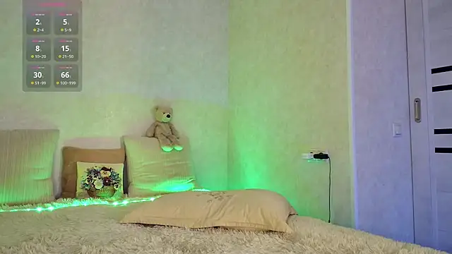 Roseaa online show from November 9, 6:37 pm