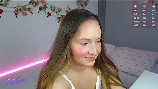 EmilyxxGraces online show from May 13, 11:43 pm