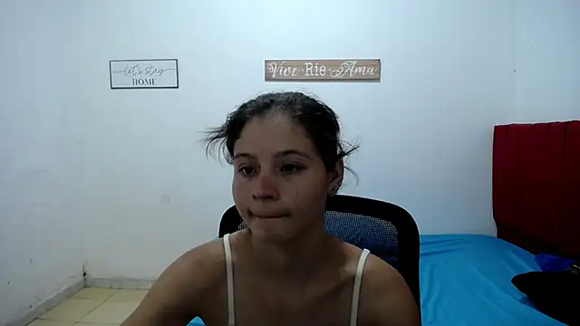 Snapshot of flakita_sexyhot chatting on September 9, 9:53 am flakita sexyhot online show from September 9, 9:53 am