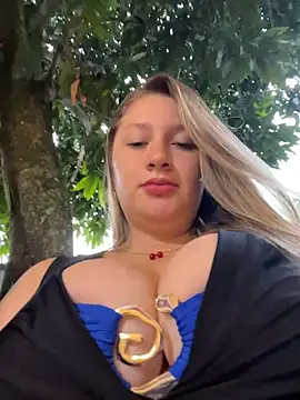 aurora coldd online show from May 11, 10:40 pm