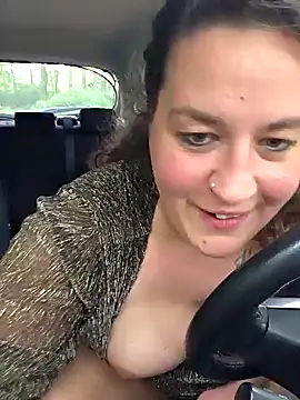 justtess online show from May 15, 5:05 pm