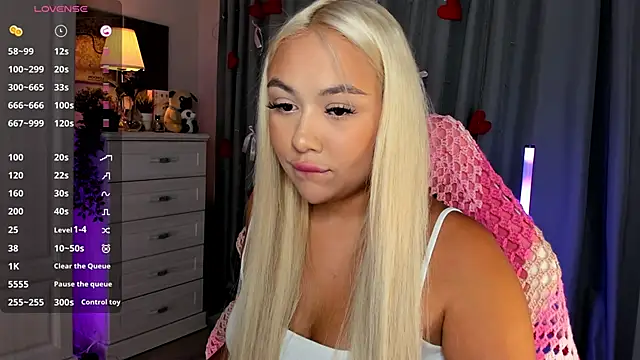  Loneve   online show from April 8, 3:47 pm