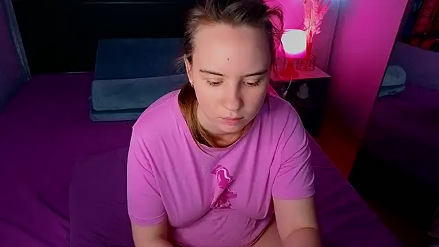 Lika 0ne online show from May 1, 11:57 am
