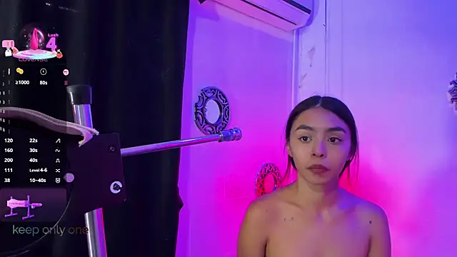 lanna brunette online show from January 8, 1:04 pm