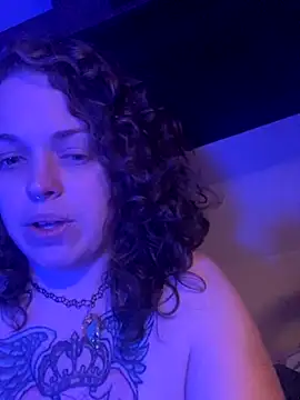 favoritestepsis online show from October 25, 11:11 pm