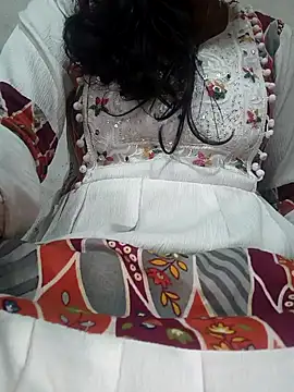 lovely----bhabhi online show from January 10, 2:38 am