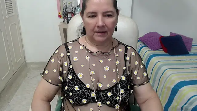 leonela 69 online show from May 21, 3:15 am