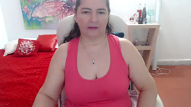 leonela 69 online show from February 5, 7:00 am