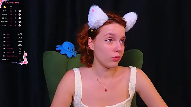 AmyGuerrero online show from September 22, 1:53 pm