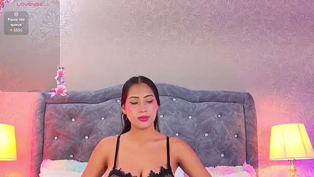 YesyHills online show from March 9, 12:19 pm