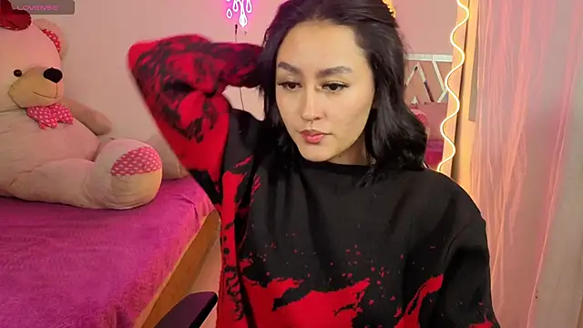 LUDO KITTY TAY online show from October 7, 3:33 am