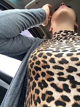 Pussy4564N online show from September 27, 9:16 am