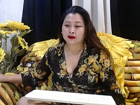 UrSweetClassyPinay online show from December 22, 10:51 am