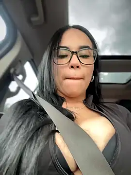 Naatalia online show from February 6, 9:18 pm