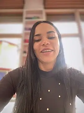 Naatalia online show from November 8, 5:40 pm