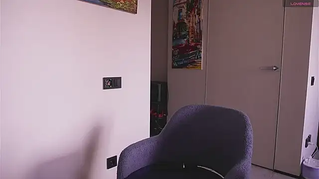 Limy Sweet online show from April 8, 8:27 am