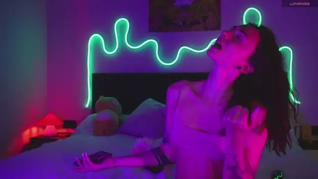 Limy Sweet online show from May 22, 8:01 am