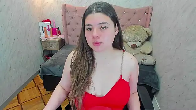 Lianngrace online show from May 12, 2:46 pm