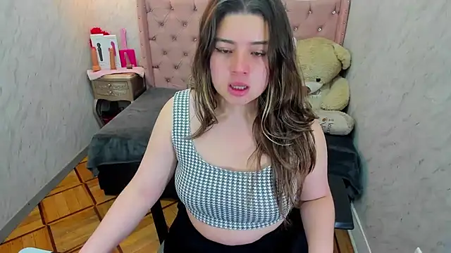 Lianngrace online show from February 12, 3:14 pm