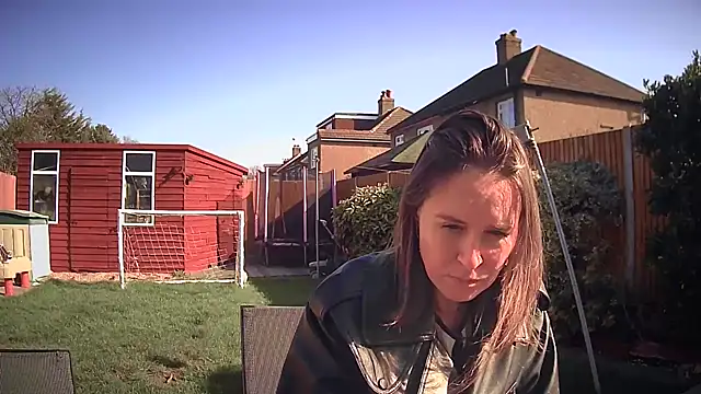 eatmypie69 online show from March 5, 11:39 am