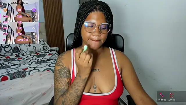 ZahraRose online show from May 20, 1:57 am