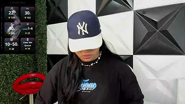 melany rouse18 online show from March 16, 1:19 am