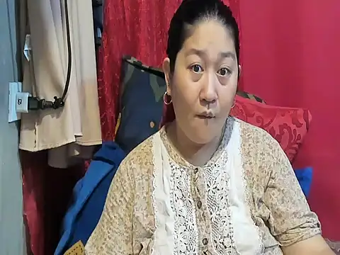 hotchubby88 online show from May 11, 11:46 pm