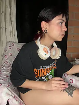 lily sex-- online show from October 3, 5:45 am