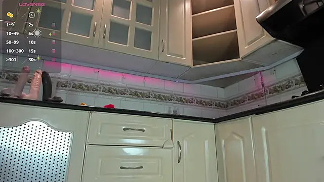 AnahisBennett online show from October 10, 3:44 am