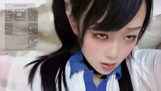 yueyue2003 online show from May 9, 12:29 pm