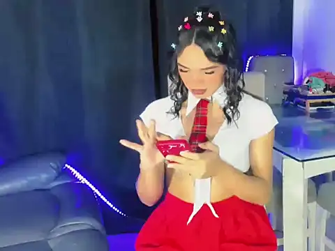 cherry crushx online show from March 6, 2:17 am