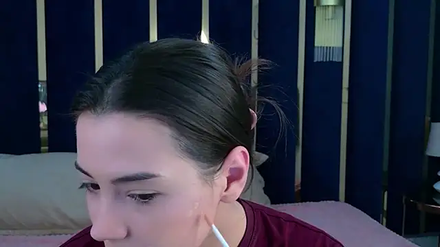 Alice Deleon online show from April 5, 10:58 am