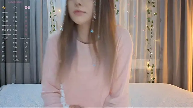 CarolinePepper online show from February 4, 2:42 pm