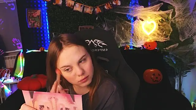 Dyna bae online show from October 30, 2:25 am