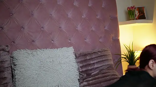 MaiaMini online show from March 24, 10:04 pm