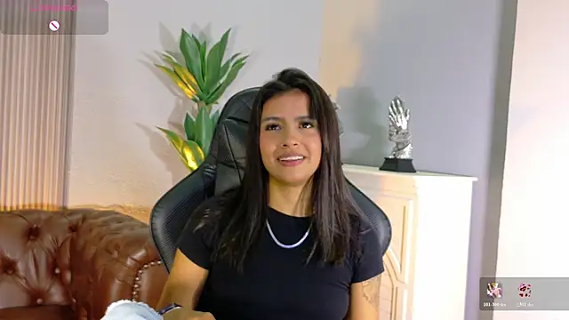 katia foxxx  online show from July 3, 5:52 pm