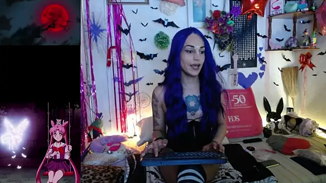 purplekattlyn online show from May 12, 6:47 pm